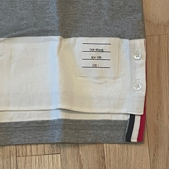 Thom Browne Men’s Striped Polo Shirt in Gray and White - Size 1 (Small) - Picture 2 of 3
